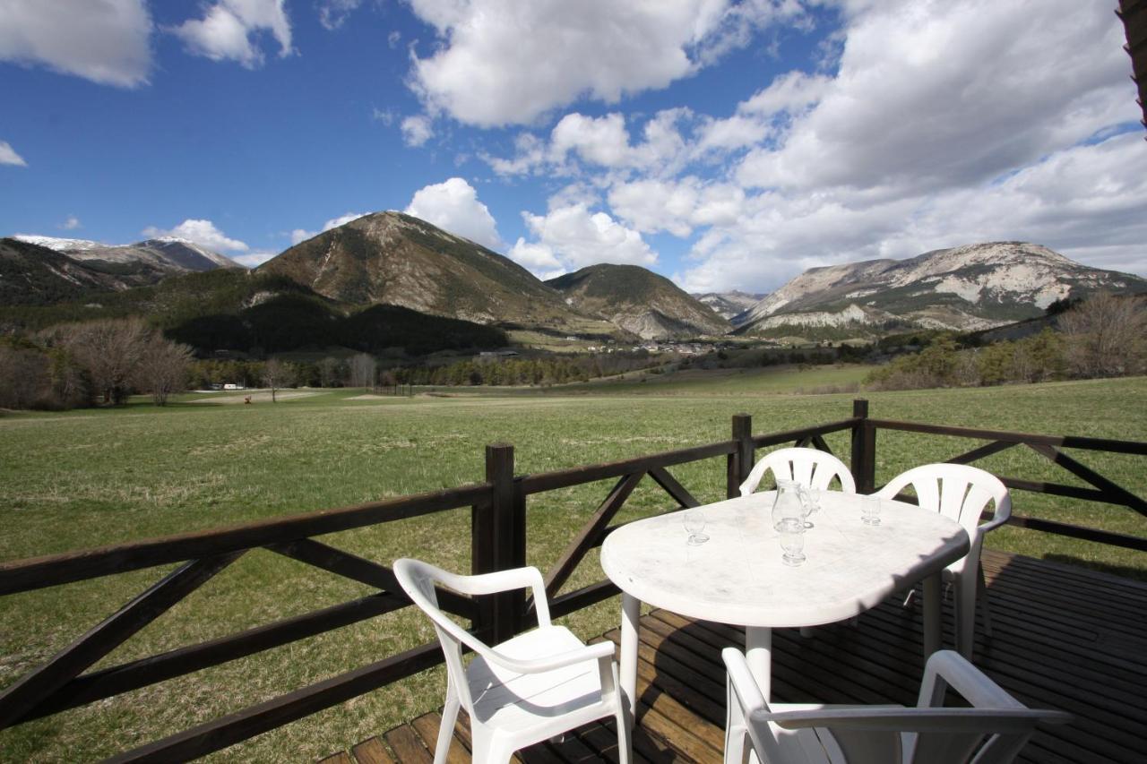 Camping Du Villard Thorame-Basse Exterior foto